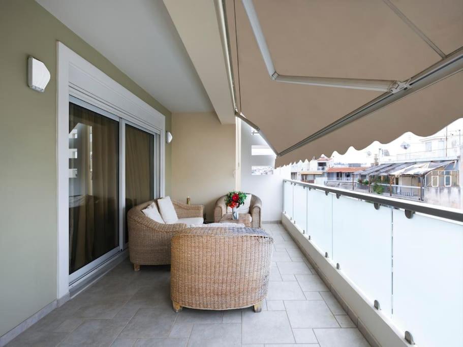 Acropolis Elegant Apartment เอเธนส์ ภายนอก รูปภาพ